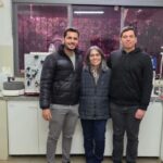 Lucas Rannier Melo de Andrade, Maria Lígia Rodrigues Macedo e Antolim Penha Martinez Junior reunidos no LPPFB.
